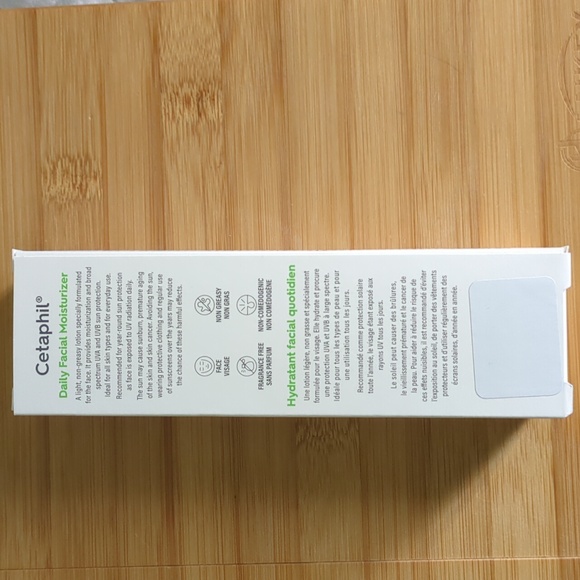 NIB Cetaphil Daily Facial Moisturizer SPF 50, 50 mL Exp. Mar. 2026 - Picture 2 of 3